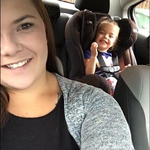 Meet your Posher, Lydia